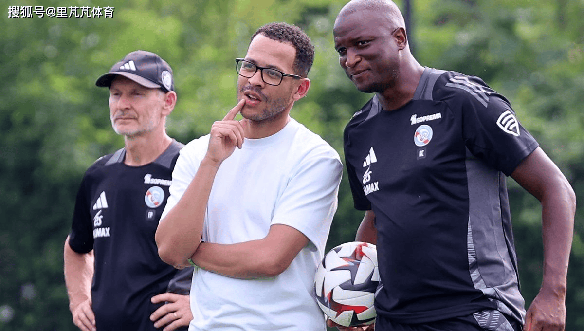 只会打气鼓励没有价值，罗塞尼尔在切尔西的起步“不被认可”